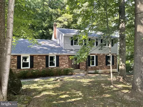 260 W Chestnut Hill Rd, Newark, DE 19713