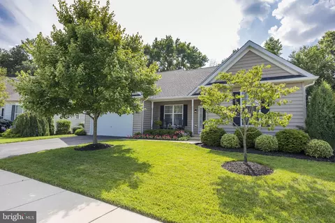 429 Bergenia Loop, Bear, DE 19701 photo 6