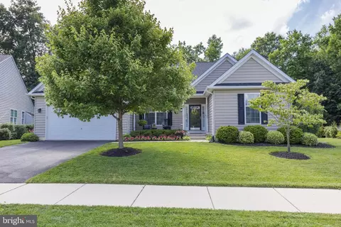 429 Bergenia Loop, Bear, DE 19701 photo 2