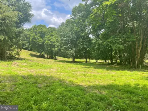 1075 Yorklyn Rd, Hockessin, DE 19707