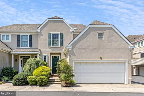 2111 Gilpin Ave, Wilmington, DE 19806