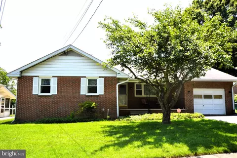 1806 Hettering Rd, Wilmington, DE 19810