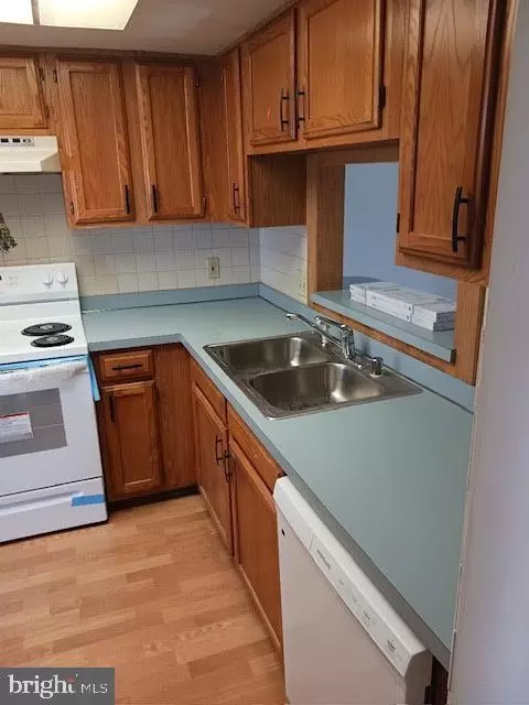 205 Lake Arrowhead Cir, Bear, DE 19701 photo 8
