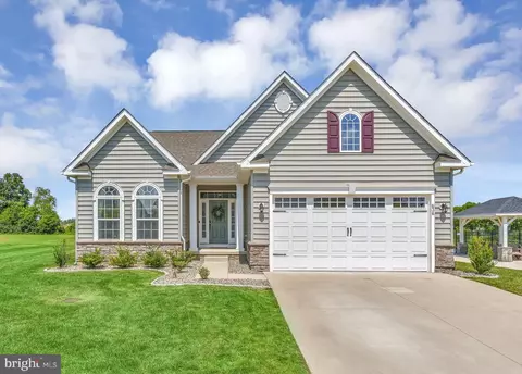636 Swansea Dr, Middletown, DE 19709