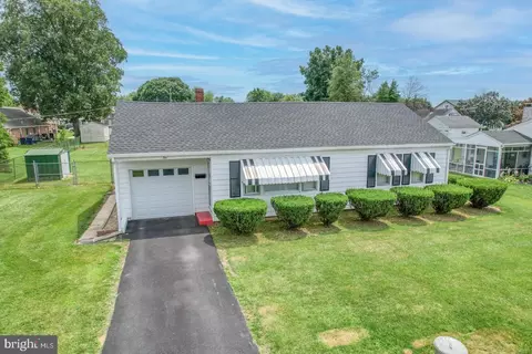 10 Shallcross Pl, Middletown, DE 19709