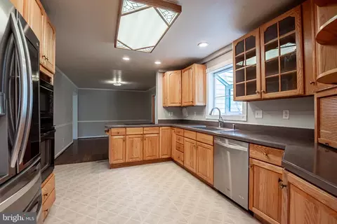 8 Canter Cir, Newark, DE 19711 photo 32