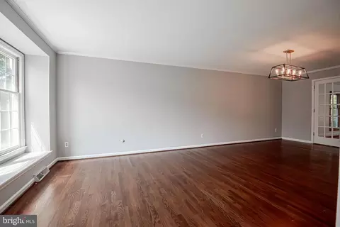 8 Canter Cir, Newark, DE 19711 photo 15
