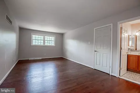8 Canter Cir, Newark, DE 19711 photo 40