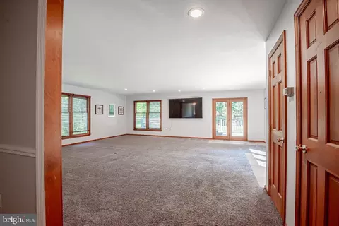 8 Canter Cir, Newark, DE 19711 photo 24