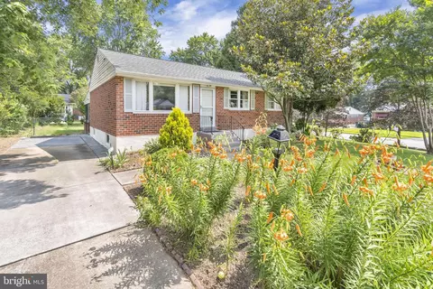 2701 Fairhope Rd, Wilmington, DE 19810