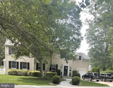 1001 Hillside Blvd, Wilmington, DE 19803
