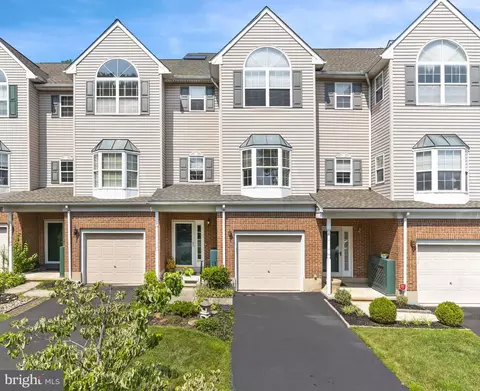 104 Vineyards Ct, Wilmington, DE 19810