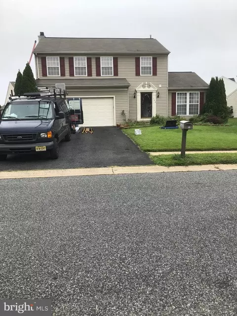 204 Shetland Dr, New Castle, DE 19720