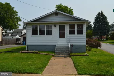 2 Maryland Ave, Wilmington, DE 19804