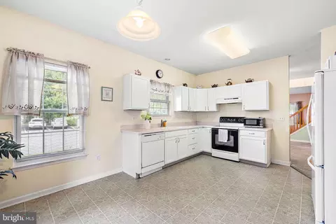 235 Gladstone Way, Bear, DE 19701 photo 14