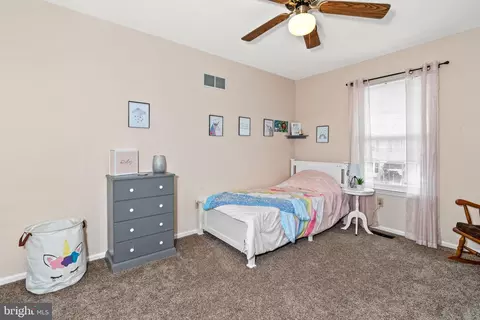 1004 San Remo Ct, Bear, DE 19701 photo 20