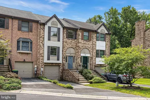 40 Woods Way, Wilmington, DE 19809