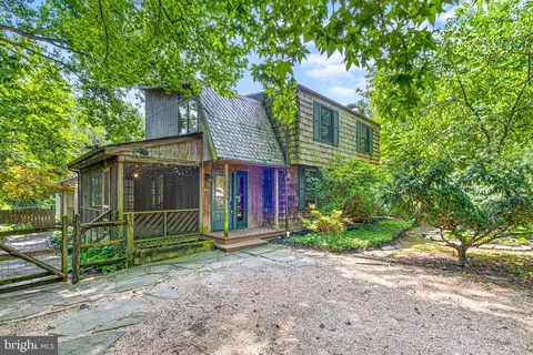 2322 Brae Rd, Wilmington, DE 19810