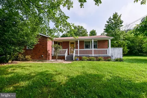 3053 Denny Rd, Newark, DE 19702 photo 5
