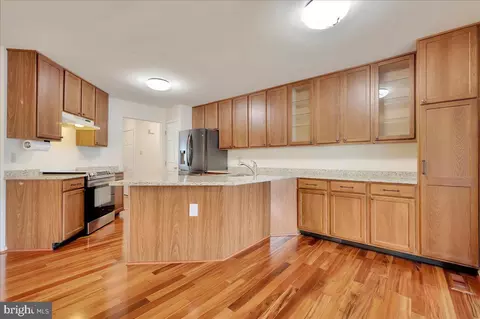 258 E Flagstone Dr, Newark, DE 19702 photo 13