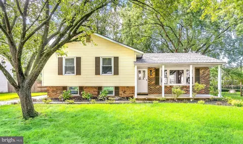 120 Scottfield Dr, Newark, DE 19713