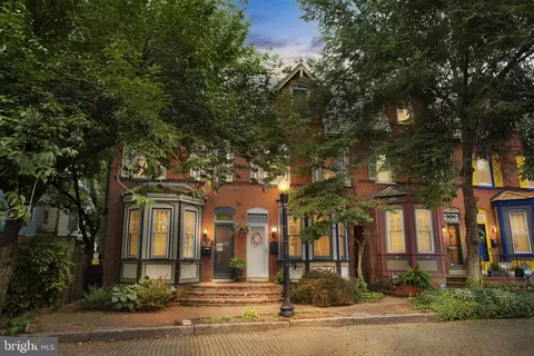 1003 N Monroe St, Wilmington, DE 19801