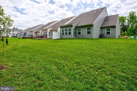 2012 Rivers Dr, Newark, DE 19702 photo 24