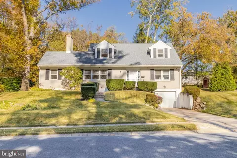 504 Windsor Dr, Newark, DE 19711