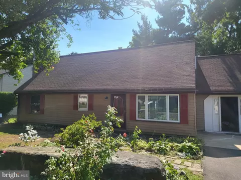 32 Ross Rd, Wilmington, DE 19810