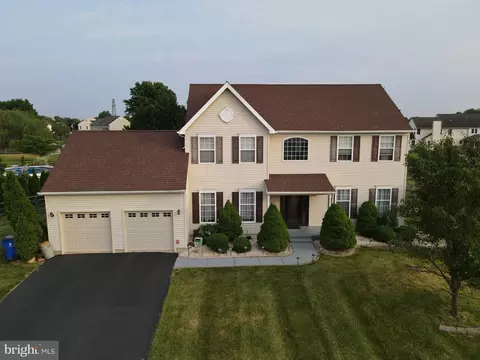 26 Eaton Pl, Bear, DE 19701