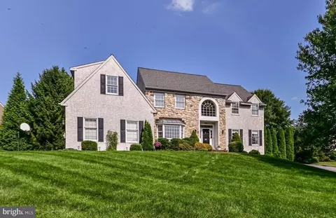 706 Regency Hill Dr, Hockessin, DE 19707