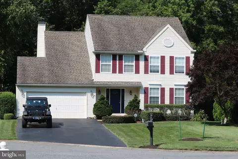 42 Oak View Dr, Newark, DE 19702