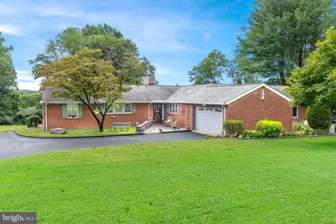 4910 Old Hill Rd, Wilmington, DE 19807