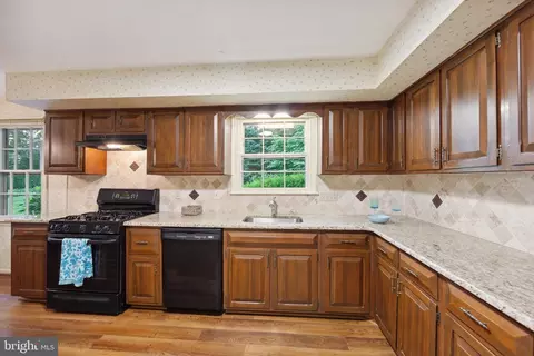 29 Blue Jay Dr, Newark, DE 19713 photo 13