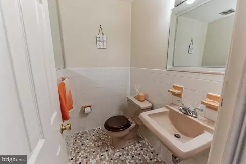 29 Blue Jay Dr, Newark, DE 19713 photo 22