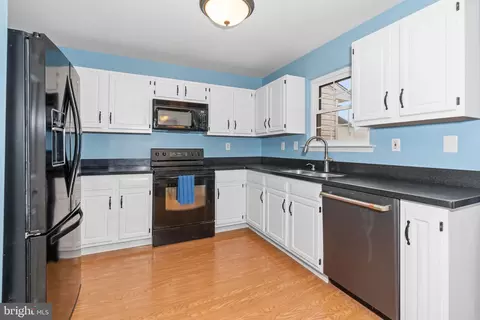 7 Dasher Ave, Bear, DE 19701 photo 8