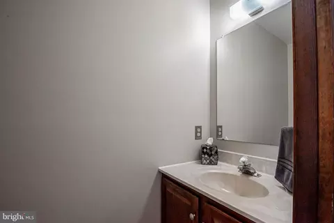 480 Granger Dr, Bear, DE 19701 photo 9