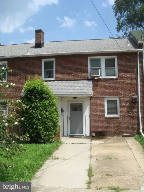 12 Clayton Ct, Wilmington, DE 19809