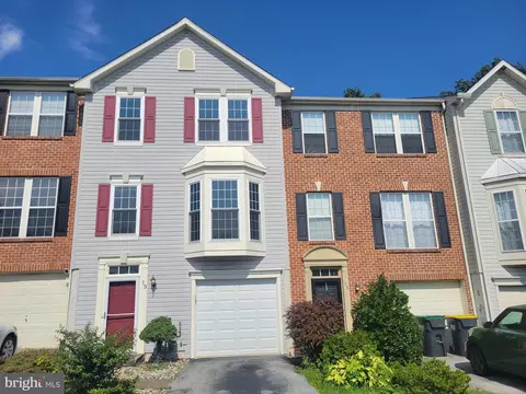 13 Alexis Dr, Newark, DE 19702
