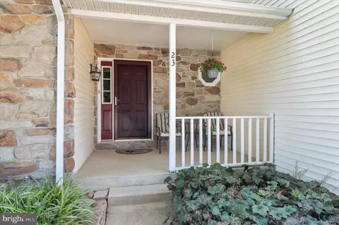 23 Wellspring Dr, Bear, DE 19701 photo 3