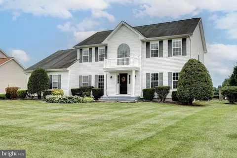 202 W Thomas Ct, Middletown, DE 19709