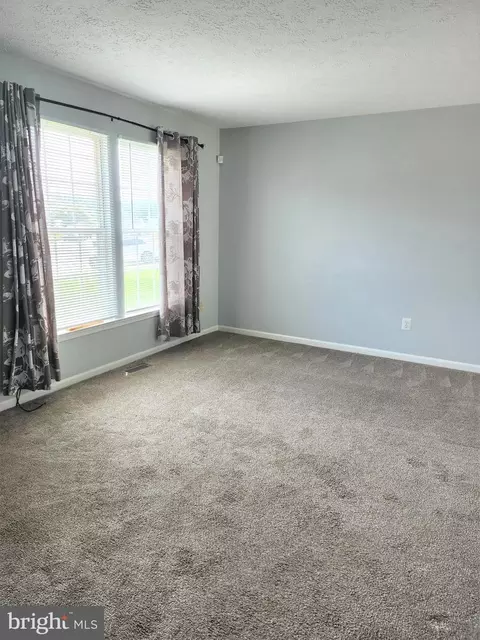 202 Romney Blvd, Newark, DE 19702 photo 5