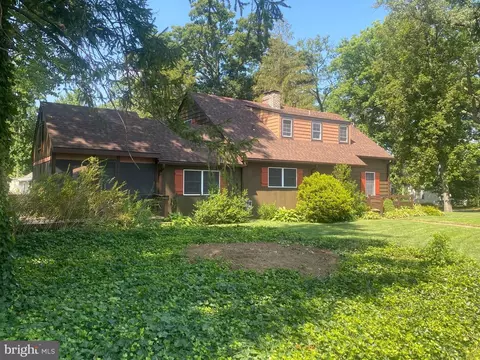 101 Bent Ln, Newark, DE 19711 photo 2