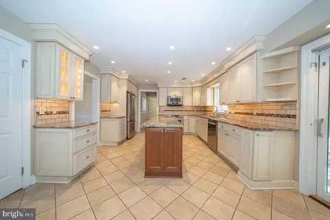 22 Marker Dr, Wilmington, DE 19810 photo 17