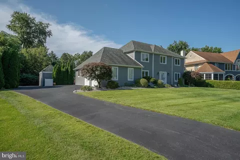 22 Marker Dr, Wilmington, DE 19810 photo 2