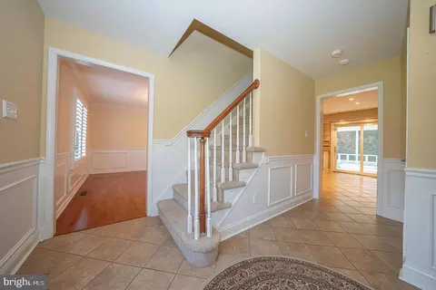 22 Marker Dr, Wilmington, DE 19810 photo 4