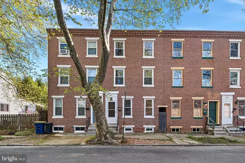 921 Gray, New Castle, DE 19720