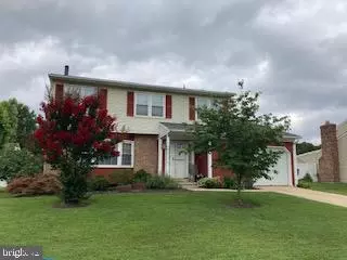 110 W Seneca Dr, Newark, DE 19702