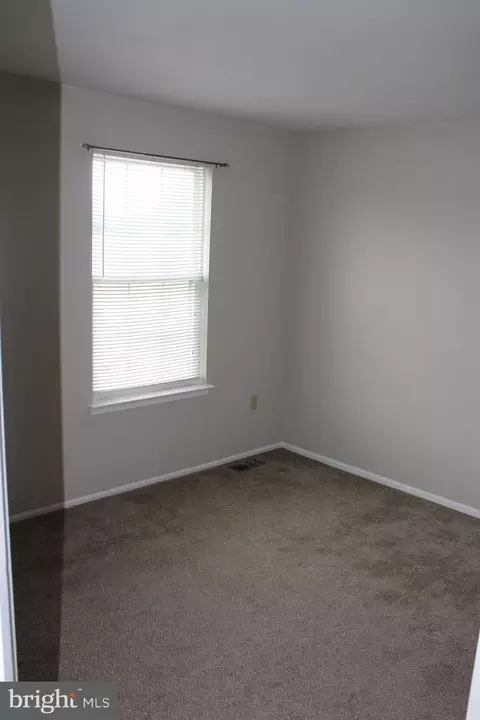54 Boxelder Ln, Bear, DE 19701 photo 9
