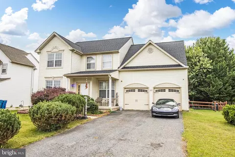4 Iris Cir, Bear, DE 19701 photo 4